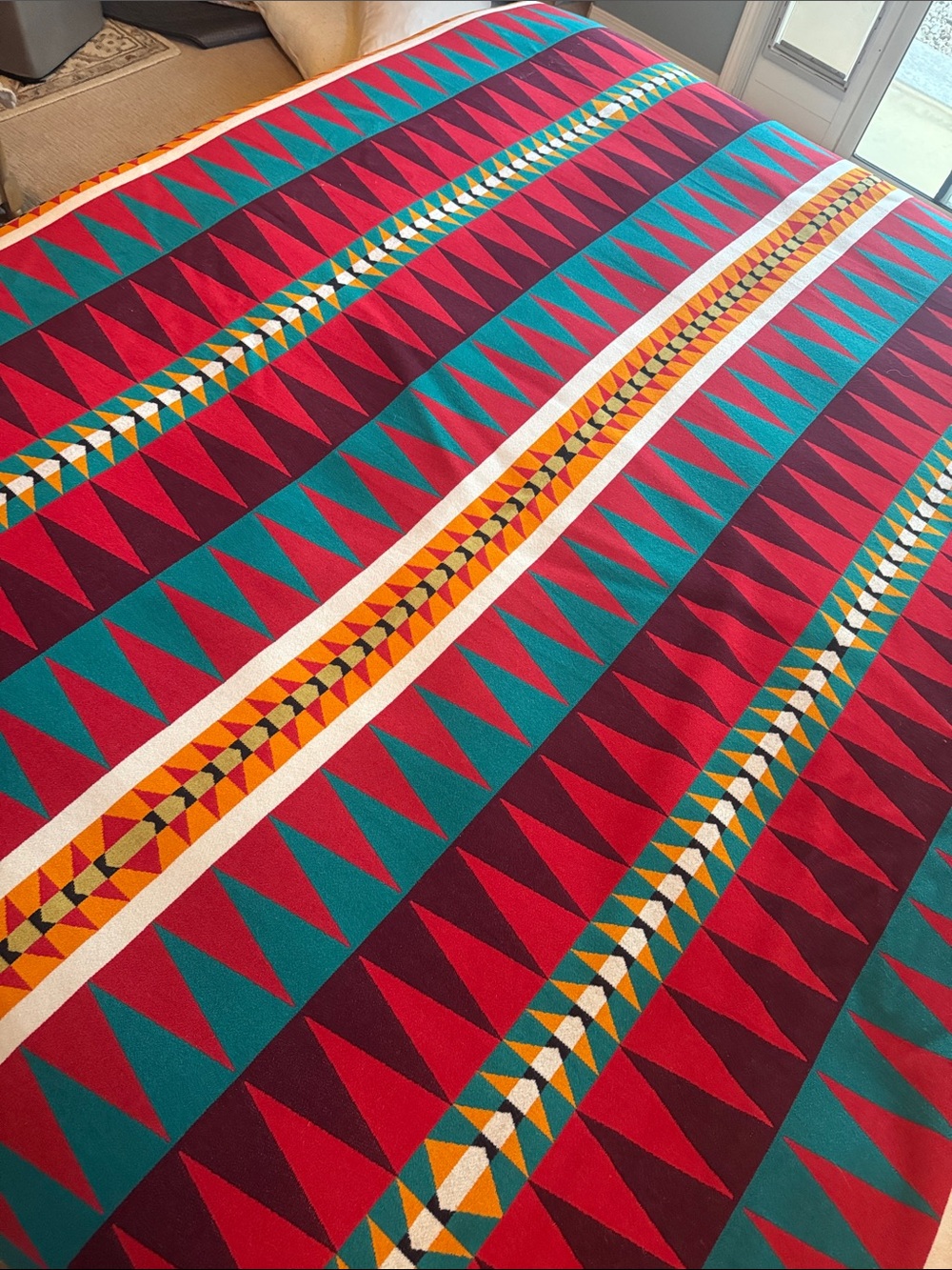 Pendleton Eyedazzler King Size Wool Blanket. Stunning! - Picture 5 of 7